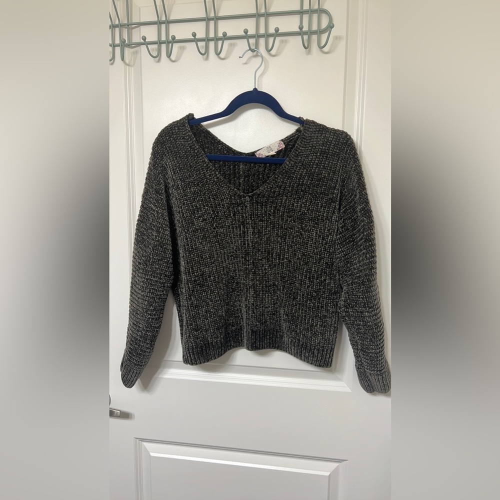 Chunky olive knit sweater medium